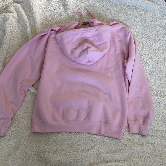 Gildan heavy blend pink hoodie - Picture 4 of 4